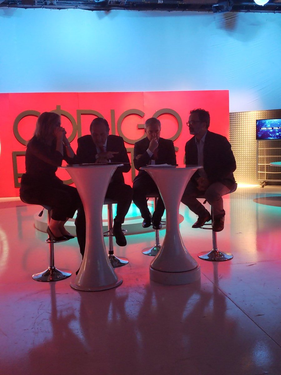 LaRoscaTN's tweet photo. En instantes #PicadoFino en #CodigoPolitico https://t.co/5RMUfCLSIH