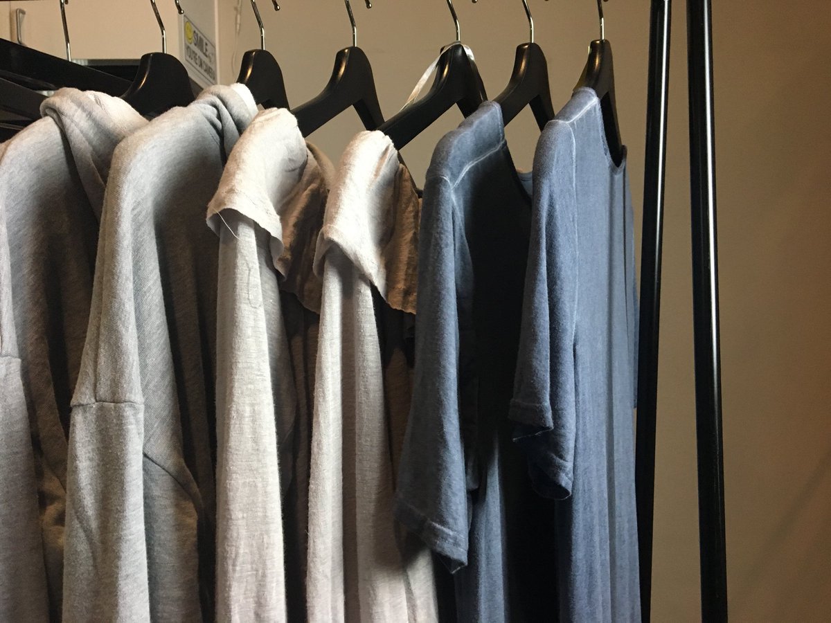 SumStyleCo's tweet photo. Join us for exclusive access to Shop Sum Style clothes before they go up online. These are the lowest prices they will ever be available at, and who doesn’t love shopping with champagne and a personal stylist? #seattleevents #seattlefashion #dtyle #sale
https://t.co/j0zNXvOym4 https://t.co/9UrB6usEax