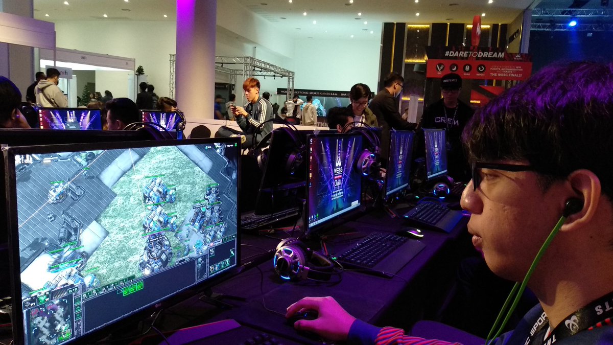 WesgSea's tweet photo. Dota 2, CS:GO (Women), Hearthstone, Starcraft, Vainglory too are already on their first match of the day!

#wesgsea2018 #gaxevolution2018 #csgo #dota2 #vainglory #starcraft https://t.co/hBMuQnCp4L