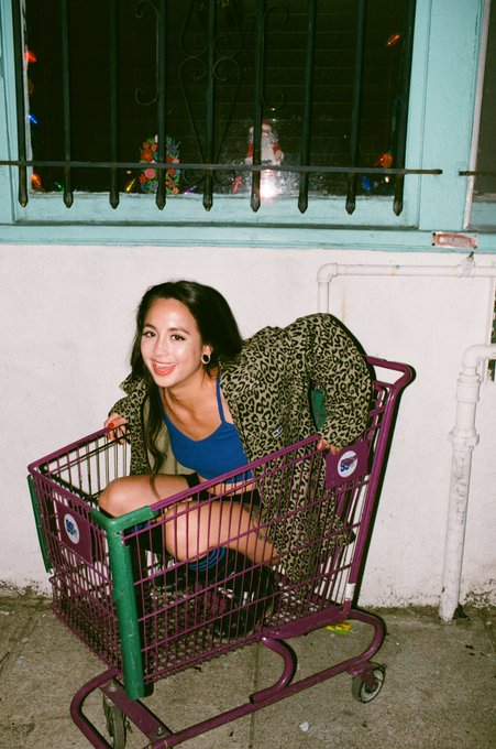 How do these look? Cause I think I look pretty damn great. https://t.co/77deg7Gfzk