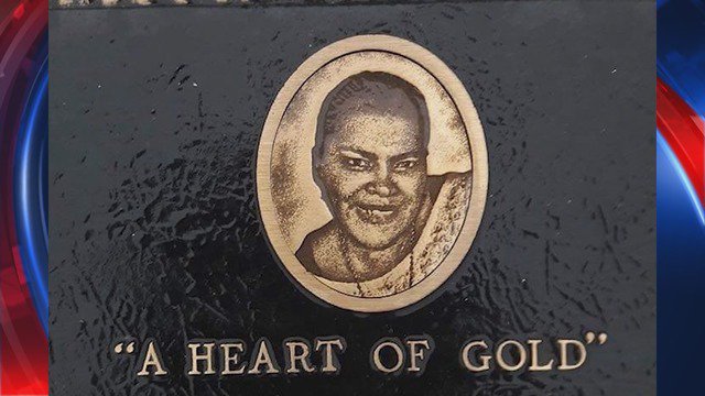 Atlanta woman honors mother by creating nonprofit. #atlantanonprofit #servingthecommunity #MarysGoldenHeartFoundation  serv.ly/2LmS89j