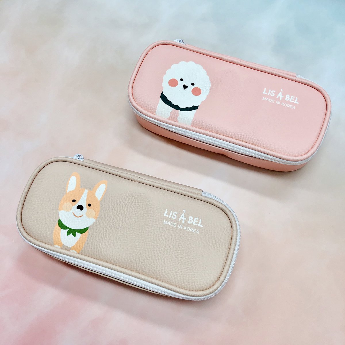 lisabel_korea's tweet photo. 사랑스러운 몽이와 코코 핑통❣️
새학기 필통으로 딱이야😍
-
구경가기👉https://t.co/zhuJZW8jQG
-
#리사벨 #lisabel #쏙지갑 #쏙2지갑 #madeinkorea #지갑 #지갑추천 #카드지갑 #반지갑 #장지갑 #홀로그램 #키링 #파우치 #필통 #생리대파우치 #생리대지갑 #데일리지갑 #선물 #여자친구선물 #생일선물 https://t.co/LXby5nxE9W