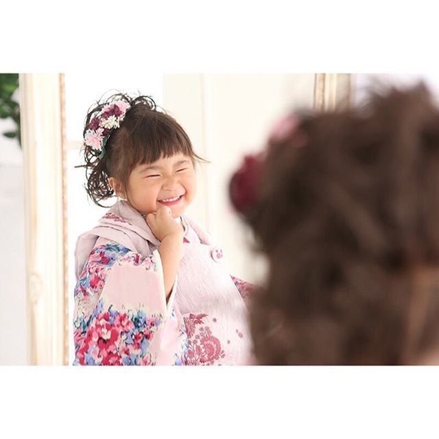 Ritz753Ritz's tweet photo. メイクアップ💄❤︎
・
#スタジオリッツ ・
・
#baby#kids#七五三#753#子供のいる暮らし#親バカ#親バカ部#成長記録#3歳#5歳#7歳#ママライフ#子育てグラム#赤ちゃんのいる生活#ママスタ#ママリ#フォトスタジオ#写真#写真館#写真好きな人と繋がりたい#関東#埼玉#春日部#越谷#草加 https://t.co/6zCrAIMOvi
