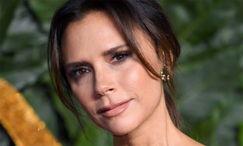 What surprising animal print is Victoria Beckham using to look stylish as ever? ow.ly/DlBP30mYKIO https://t.co/ZJaP2ogdUZ
