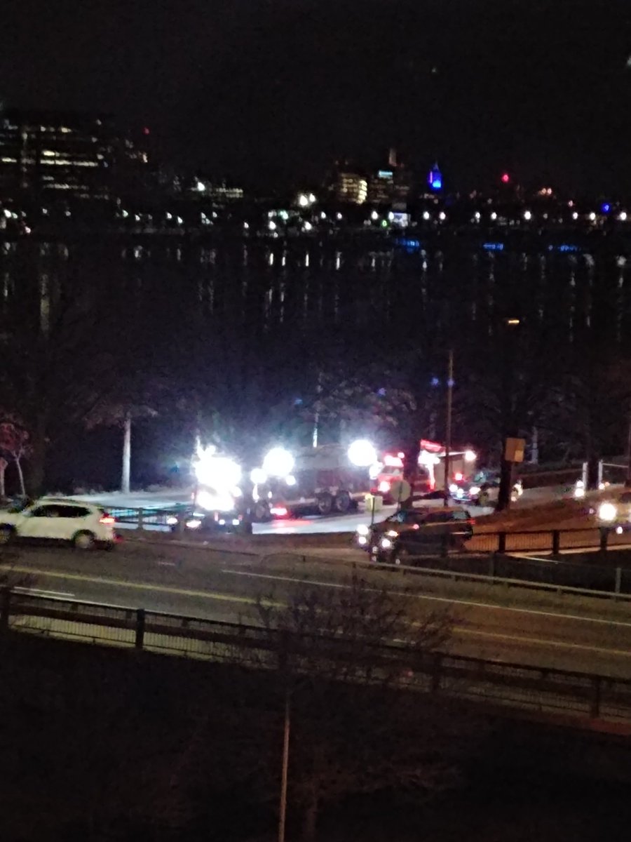 Adam Sanders tweet media