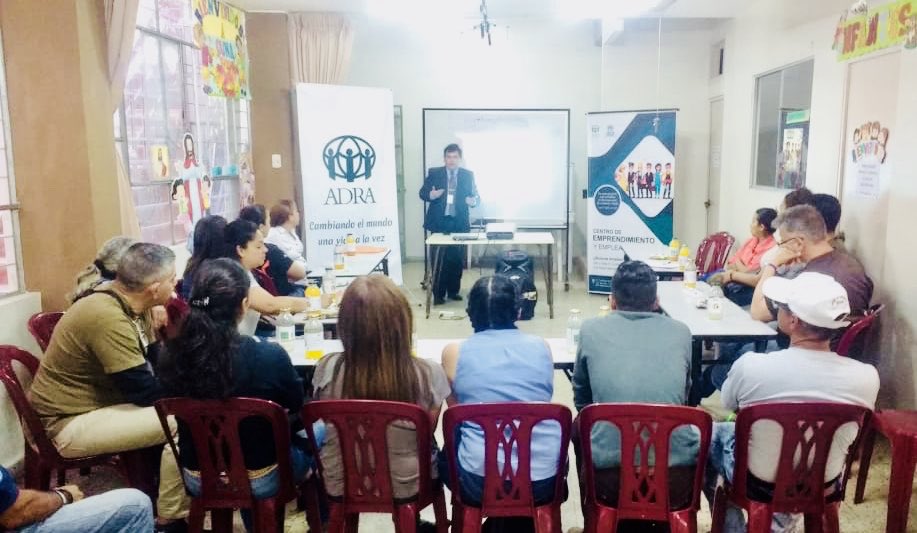 zorrillavane's tweet image. (...) además de retenciones laborales aplicables a no domiciliados, en el marco de la promoción de cultura de Responsabilidad Social e Información Legal al alcance del ciudadano y más aún de los solicitantes de refugio. 
#HayqueSumaRSE
#PerúResponsable