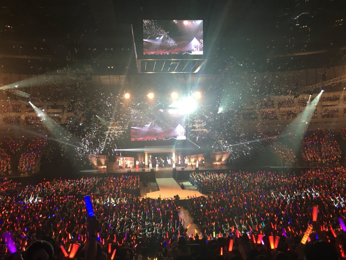 TOFestival's tweet photo. 【本日発売!!】「テイルズ オブ フェスティバル 2018」のBlu-rayが本日発売となりました!!豪華声優陣によるスペシャルスキットや珠玉の名シーン再現、抱腹絶倒のゲームコーナーなど、盛りだくさんな内容を収録!必見です!!ぜひゲットしてくださいね!https://t.co/65aQaceDRg #tof2018 https://t.co/NGpixBcoMc