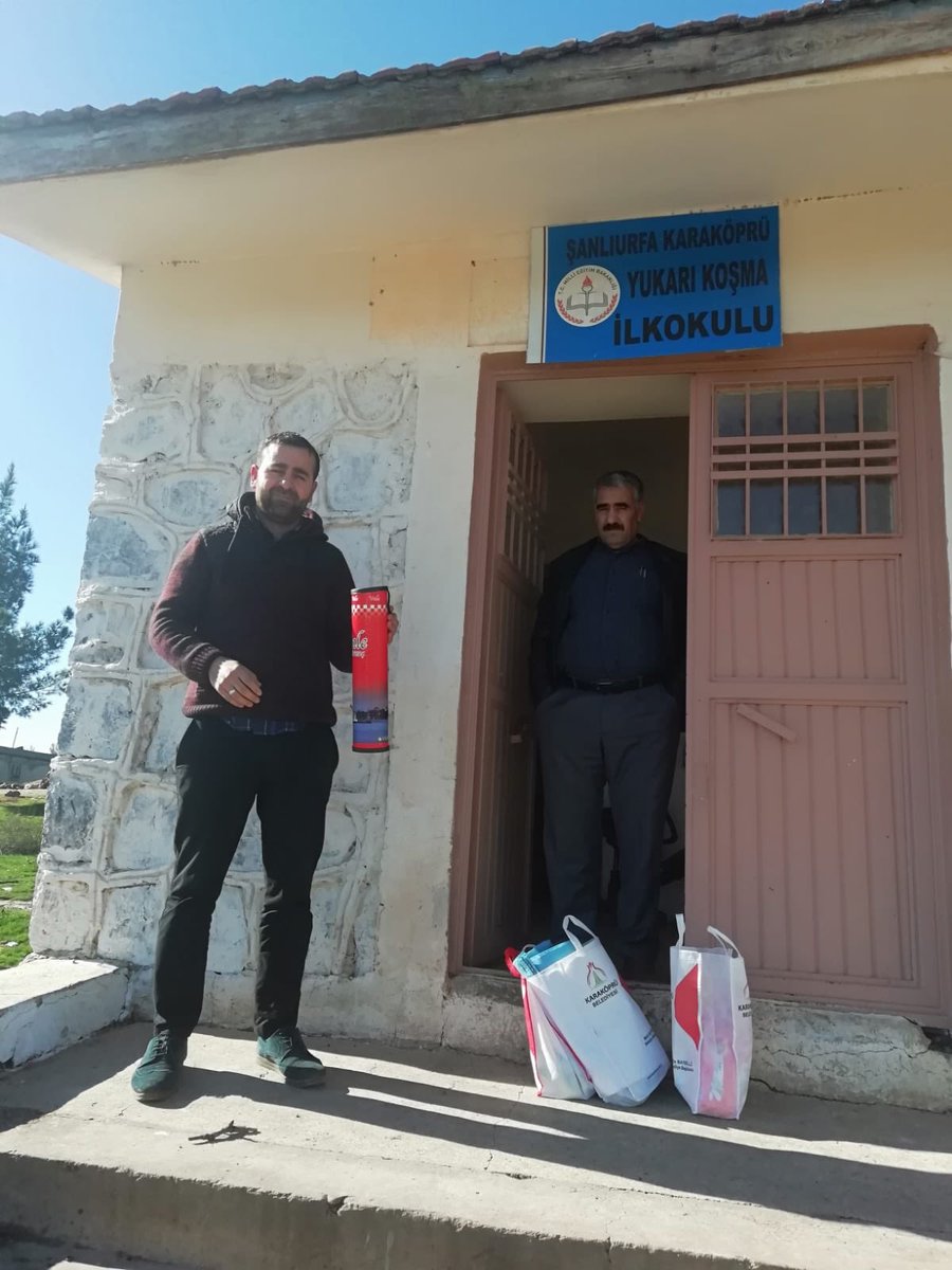 evrekoruma5's tweet photo. Eğitime ulaşmanın yolu mücadeleden geçer.
#karaköprü #belediyesi #çevre #koruma #birimi olarak Yukarıkoşma kırsal mahallemizi bağlı olan Örenbaş mezrası bayanlarımıza kanser etiğimi verdik https://t.co/f3eEQ21dkV