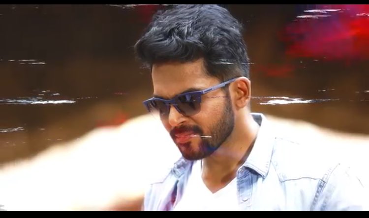 KaappaanSuriyaa's tweet image. #DevSingle is here!! Trademark @Jharrisjayaraj ❤️  is back 😍😍💕 and both @Karthi_Offl na and @Rakulpreet looking great 😍👌🏻
Tamil youtu.be/9eX-HRFwCnU 
Telugu youtu.be/2zuD4ViJtB8 
 @RajathDir @PrincePictures_ @RelianceEnt @TimesMusicSouth #Dev