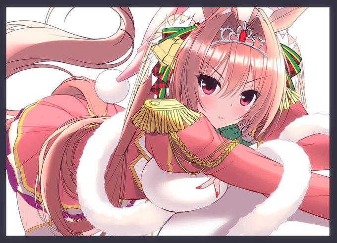 服のデザイン迷走しだしたから一晩置いて様子見。。。 