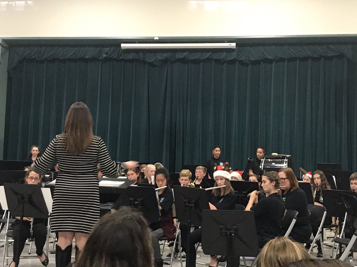 Jennifer Gabor tweet media