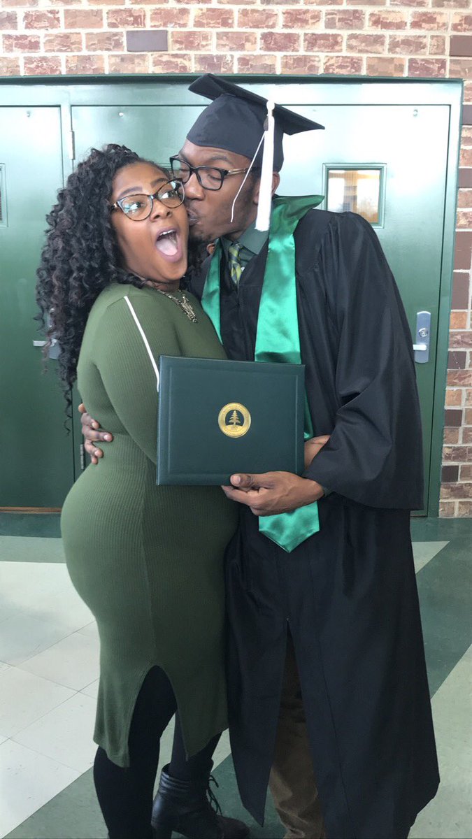 DaHoops_Junkie's tweet image. Just another educated black man blessing your TL✊🏾✊🏾✊🏾
