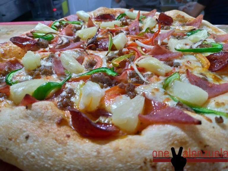 one_valenzuela's tweet photo. [2018 FOODIE GIVEAWAY! TARA FOOD TRIP TAYO!]

Join the giveaway and have the chance to have these awesome food freebies served by our local food establishments.  

Follow the FB Link: https://t.co/NXsAl6WRVg

Read More: https://t.co/vjlmaSwHgc

#Eatsplore #ValenzuelaCity https://t.co/68be1Erbf8