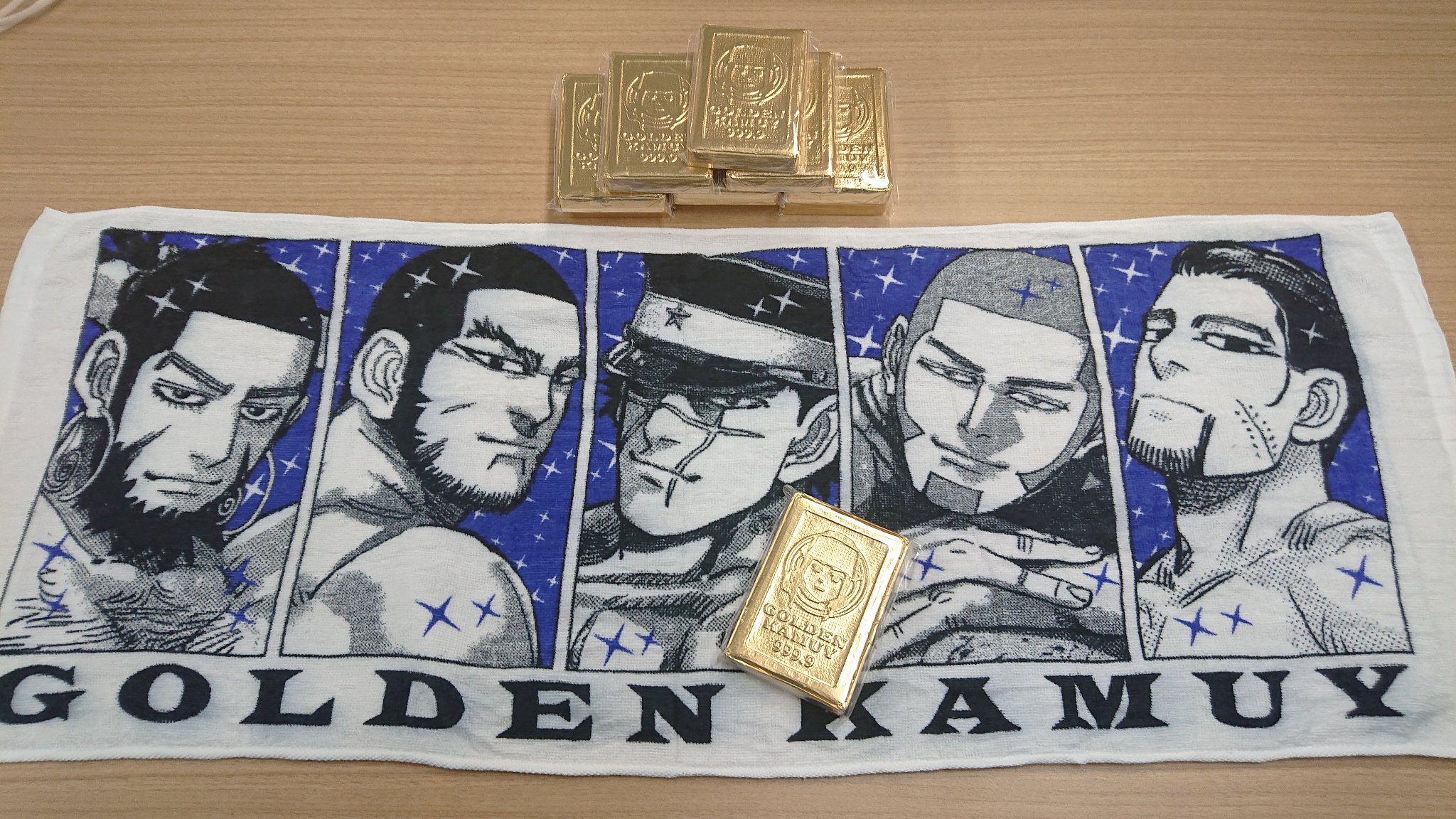 ジャンプショップ Jump Shop 公式 Jf19 Jump Shopブース原作新商品情報 Jf先行商品 ゴールデンカムイ 男だらけの金塊圧縮タオル 1 0円 税 金塊を開けて水で洗いながら ほぐすとあら不思議 タオルが現れるぞ 是非 お風呂場で使って ジャンプショップ Jump Shop 公式 Jf19 Jump Shopブース原作新商品情報 Jf先行商品 ゴールデンカムイ 男だらけの金塊圧縮タオル 1 0円 税 金塊を開けて水で洗いながら ほぐすとあら不思議 タオルが現れるぞ 是非 お風呂場で使って