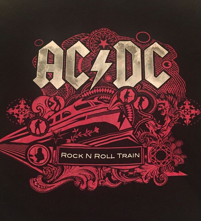 metalattackers's tweet image. Happy Friday friends, here’s my 
T-Shirt of the day,have a fantastic Weekend \m/....😎
#ACDC 
#metalattackers
#metaltourshirts