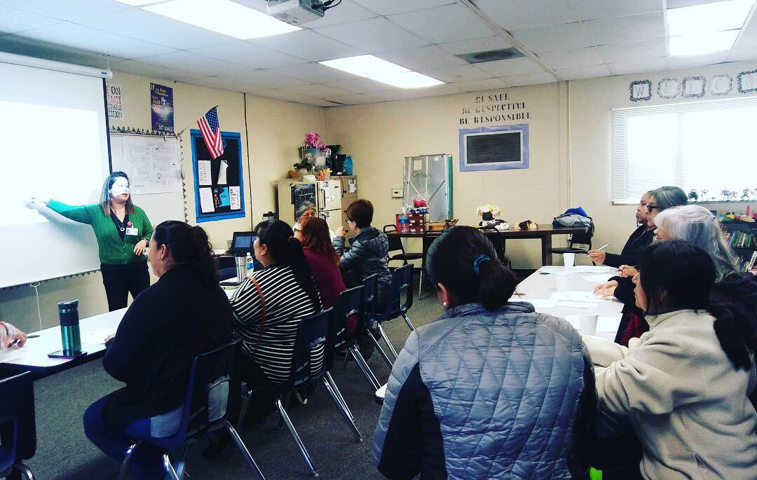Kwakulus's tweet image. At the last meeting, Azusa High School #parents learned how to #plotpoints. Today, to review, parents played a plotting point game. #math #mathcoachlife