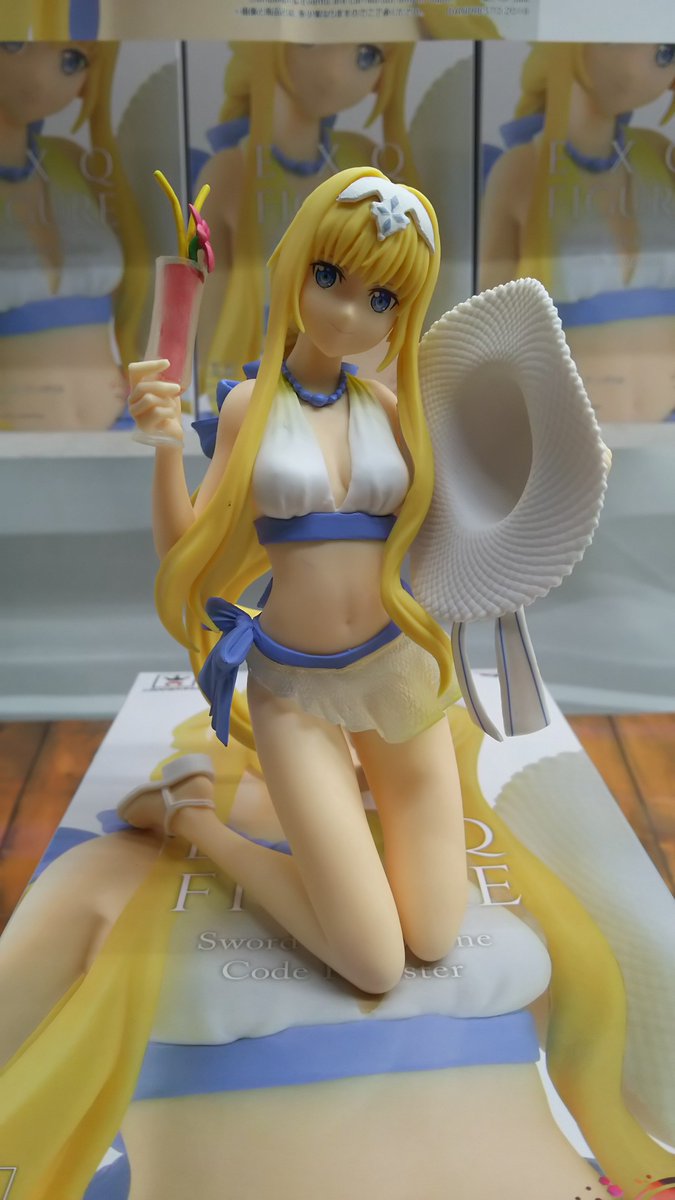 O Xrhsths アミューズメント マンガ倉庫鹿児島店 Sto Twitter 2階アミューズメントコーナーに ソードアート オンライン コード レジスタ Exqフィギュア アリス が入荷 O 季節は冬だけど続々とリリースされていく水着フィギュア達 今回はsao コード