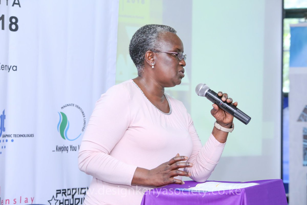 DesignKenyaS's tweet photo. Get involved with education, research and design activities to elevate the place of design because designers must input into the creation of a national brand that is cohesive and representative of us a a people - Dr. @lilacosanjo
#TypoKenya2018 #Typography #Designkenya https://t.co/ym1RcAxeIi