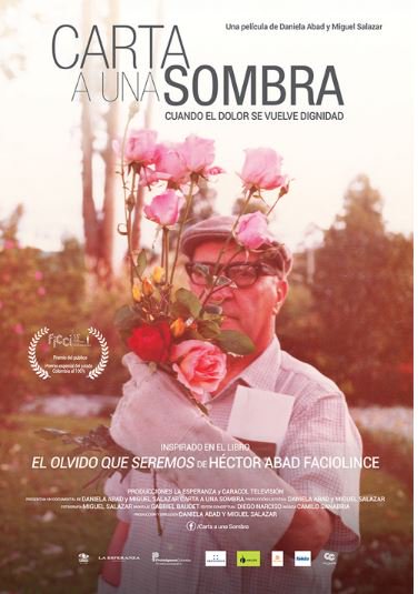 FundacioPalau's tweet photo. Donem llum al record? La societat colombiana des de la mirada d’una família amb Carta a una sombra de Daniela Abad i Miguel Salazar. Íntim i colpidor, tens una cita amb #CineColombiano #diáspora2018 📽️@FundacioPalau cloenda i copa🥂diumenge 16 de desembre! https://t.co/GwvkFuMwjS