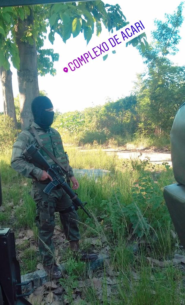 LucasRosemberg3's tweet photo. Porque o guerreiro de fé nunca gela , não agrada o injusto e não amarela , o rei dos reis foi traído e sangrou nossa terra mas morrer como homem é o prêmio da guerra .. #deontem #operaçãoacari #FuzNav #MB https://t.co/m90KztJdhu