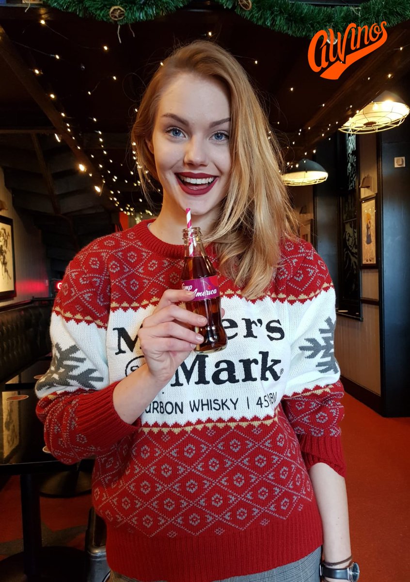 alvinosbarnewc's tweet image. Camp America! 🇺🇸 Made with @MakersMarkUK, Absolut Vodka, Cherry Brandy, Soda, Cola Solution, Citric Acid. Served in a bottle! #Cocktail