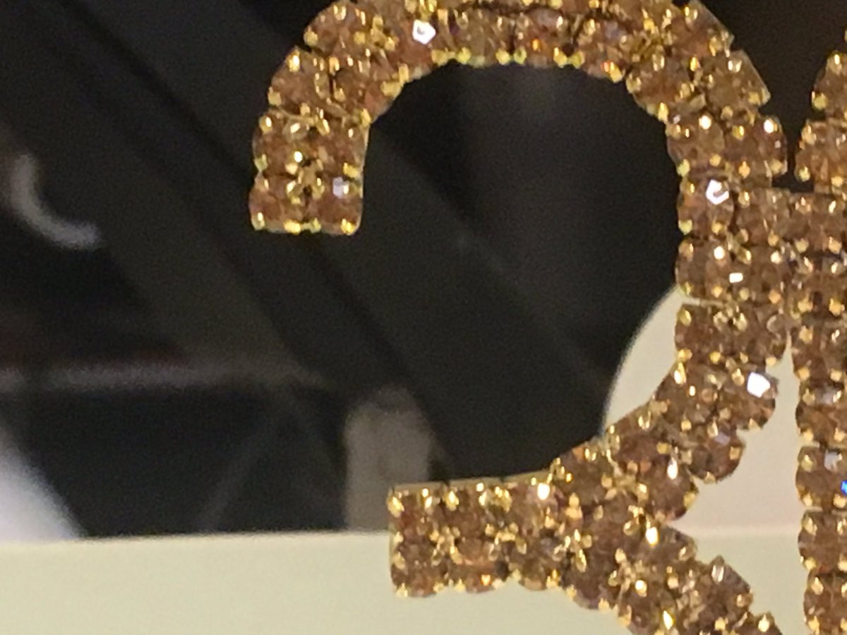 Ted_Rich14's tweet photo. Happy 30th Birthday @AcornsHospice @annesa_hussain #SunriseofEdgbaston head Chef Sam has been working hard to produce a beautiful cake to help celebrate, here is a small taste (see what I did) of what Will unveiled ready for auction this afternoon @SunriseSrUK @GrBhamChambers https://t.co/zPSrevS7aU