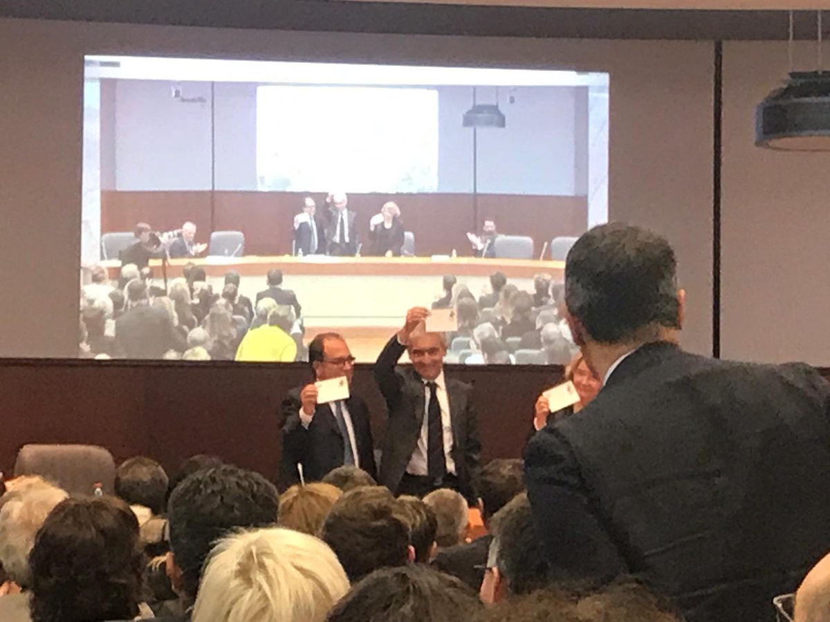 INPS_it's tweet photo. Il lancio dell’annullo filatelico di @PosteNews per la celebrazioni dei 120 anni dell’Inps #inps120anni #celebrazioni #radici #futuro https://t.co/tCk38HQZiu