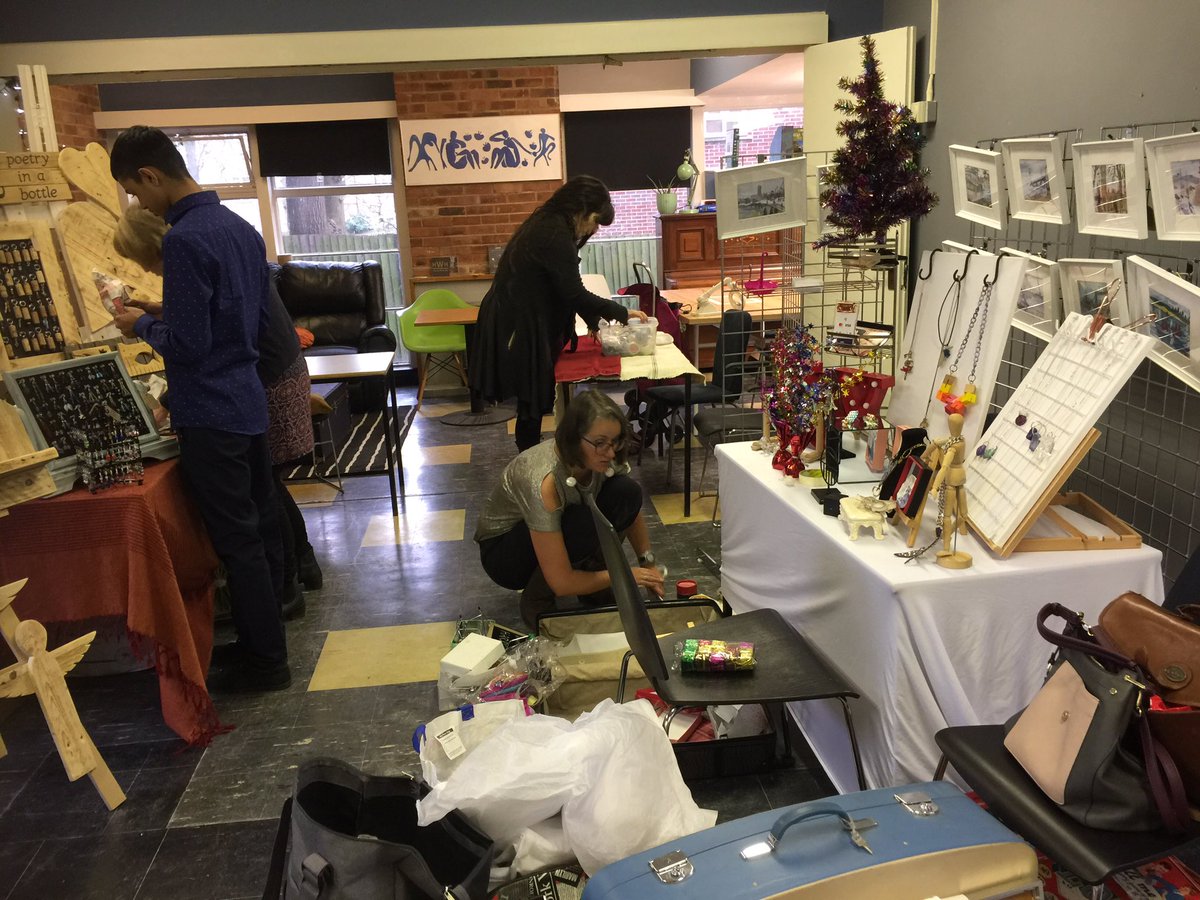 HarrowWorkHub's tweet photo. The hub is having the makers market today, it will open at 12pm. do come along if you to buy some Xmas gifts https://t.co/1qWvLdPCbr