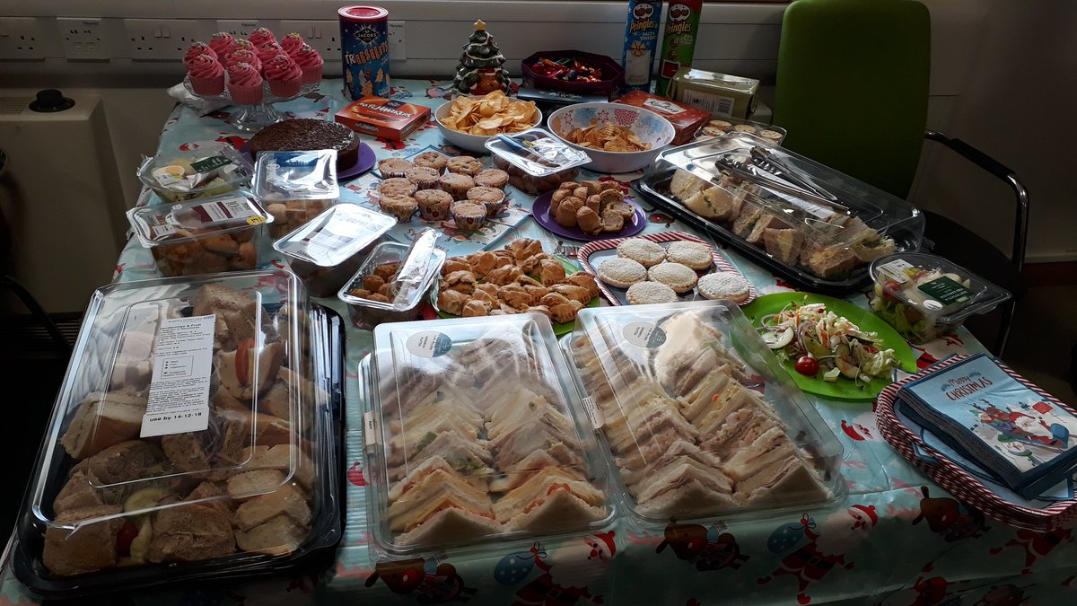 Festive celebrations have begun at the Carers Hub. Join us between 11am-2pm today for some festivities, chat and great company. <a href="/BDCFT/">BDCFT NHS</a>
