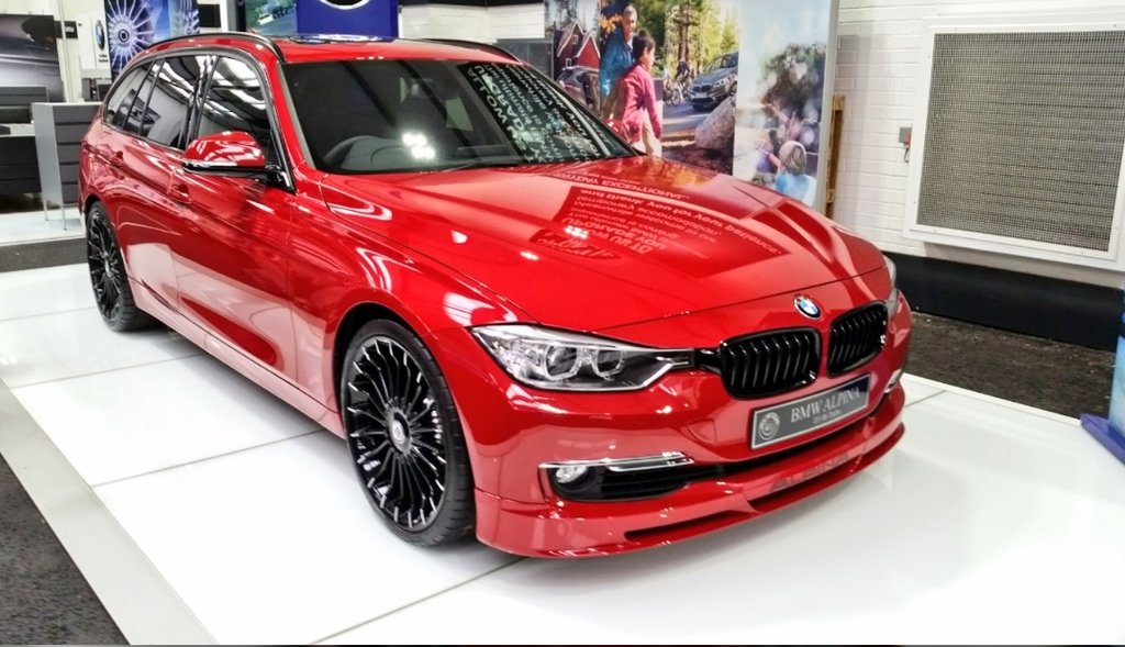 Santa's new sled? #BMW #ALPINA #3series @ALPINA_GmbH @ALPINAGB