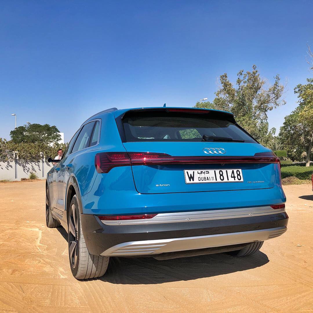 Pecelin's tweet photo. Zdaj gre zares! Elektrika je realnost - Audi e-tron bo spomladi že v Sloveniji. https://t.co/BZCBZVQkhg