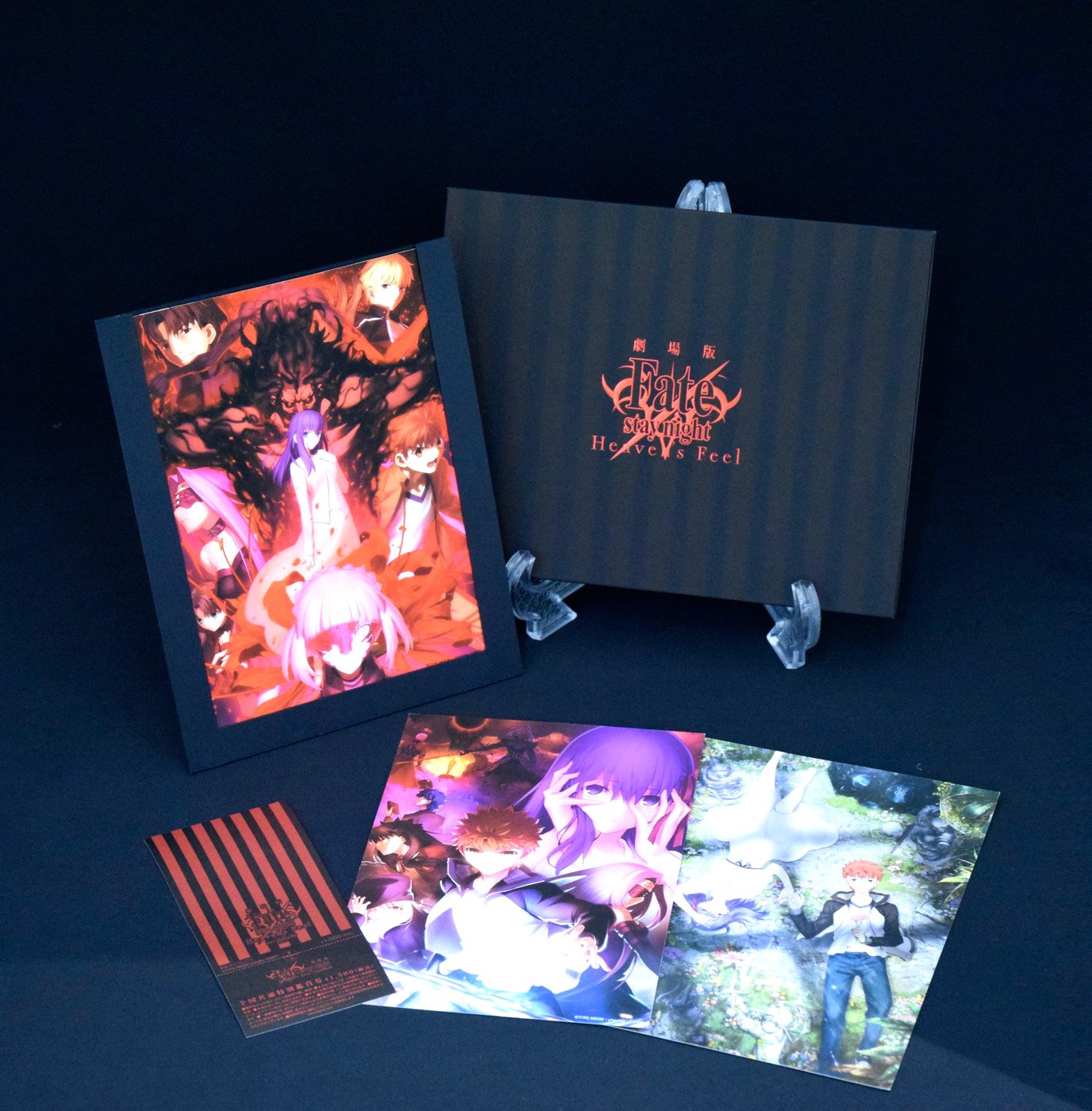 Fate Stay Night C95情報 12 29 31に開催される コミックマーケット95 アニプレックスブースで 劇場版 Fate Stay Night Heaven S Feel 第二章 劇場前売券付き 特装スペシャルセット の限定版を販売いたします 特典色紙の画像も公開いたしまし