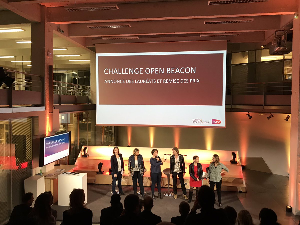 julienjly's tweet photo. Soirée innovation hier @ConnectGares ! 💡
Présentation de 5 programmes pour accélérer la transformation des gares & résultat du challenge #Openbeacon 🏆
Bravo aux lauréats @nvibe_fr, @pandaguidesme, @MuseoPic & @CityscootParis https://t.co/WXGQykvEtC