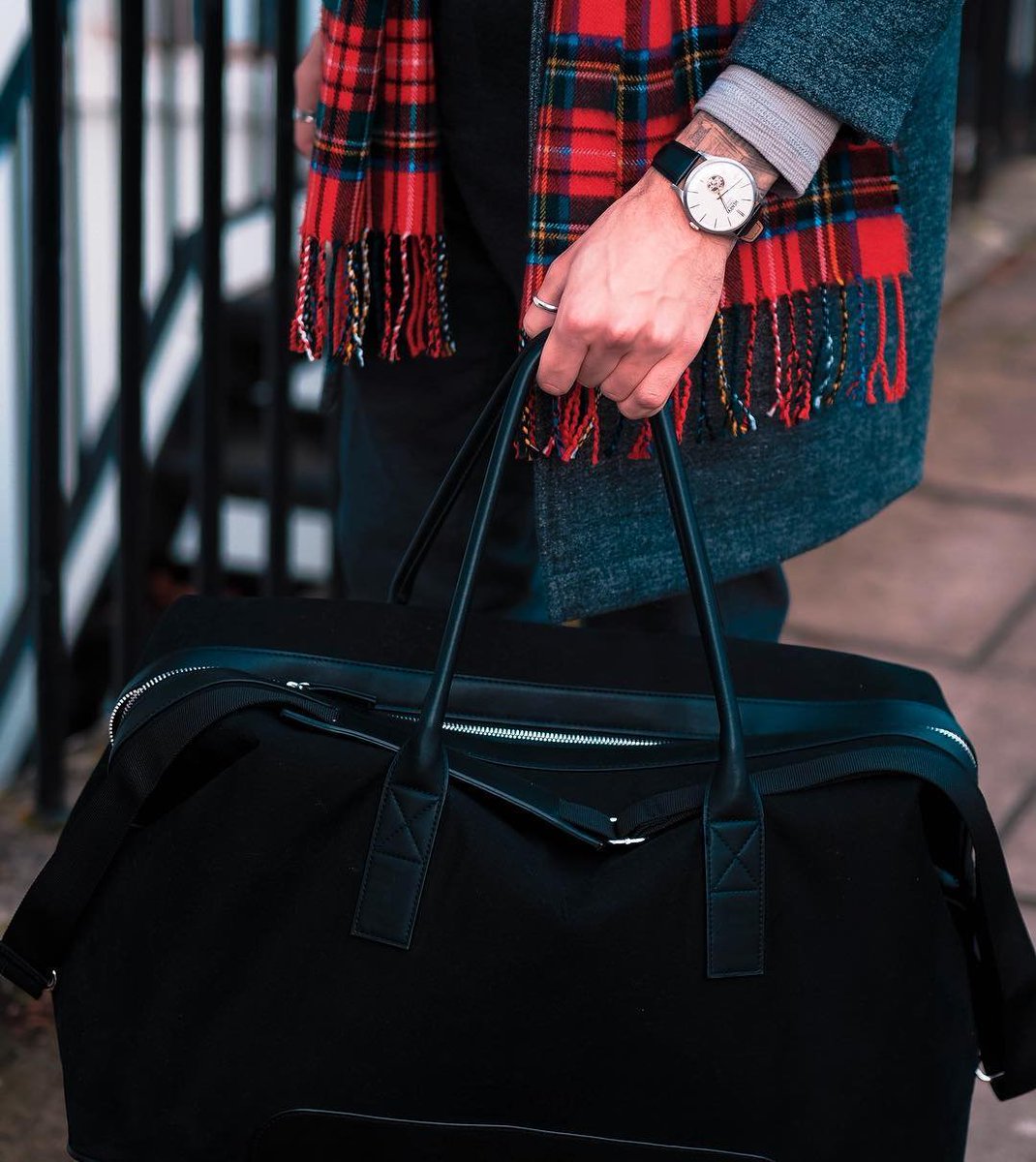 International customers! Don't forget to place your orders by 2pm today to for guaranteed delivery by Christmas! 

📷: <a href="/LukeCatleugh/">Luke Catleugh</a>