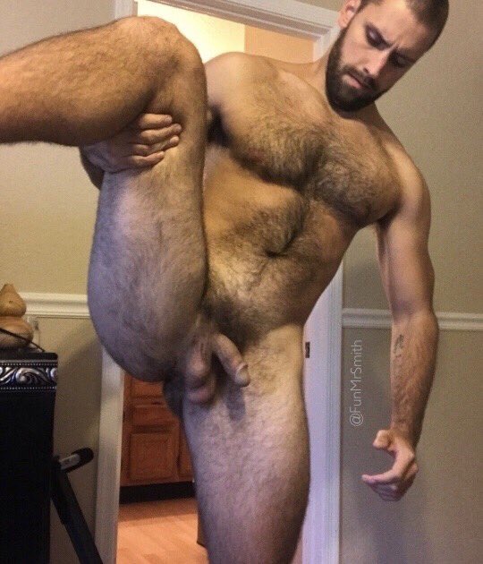 xclusiv_select's tweet photo. If you’re a bottom, raise your leg! #hotbottom #hairyman #hairygays #hairymuscle #hairybody #hairybottom #hairyballs #hairycock #hairychest #BeardedBeauties #beardedstud #hairylegs #hairyarchives #hairythighs #hairybutt #Hairyboy #hairystud #hairygay #nakedman https://t.co/QlNLLpQFd1