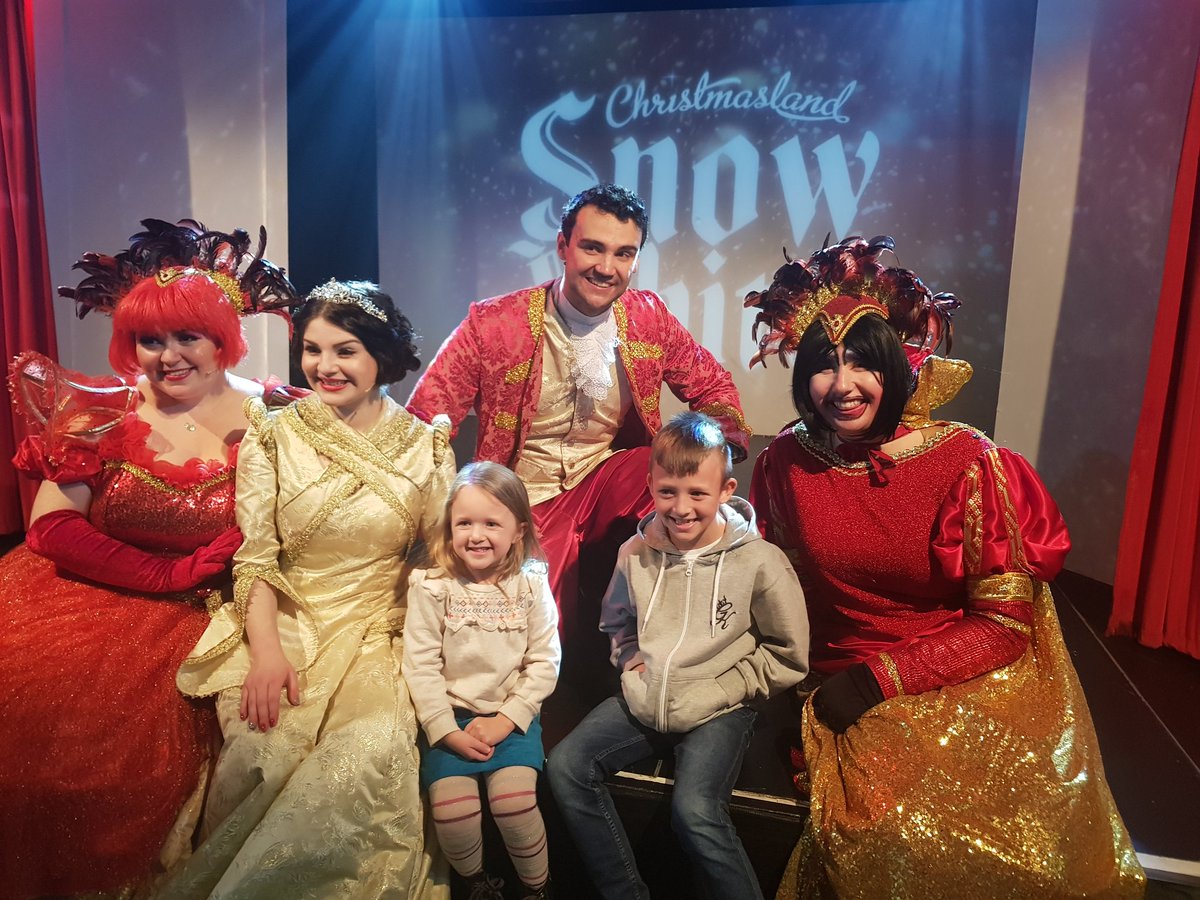 dandav37's tweet photo. Amazing holiday cant wait to come back next year already booked the panto kingdom of the elves santas workshop and also rudolph breakfast barn was all amazing and the kids loved it  @BluestoneWales https://t.co/w13TYZXTcH