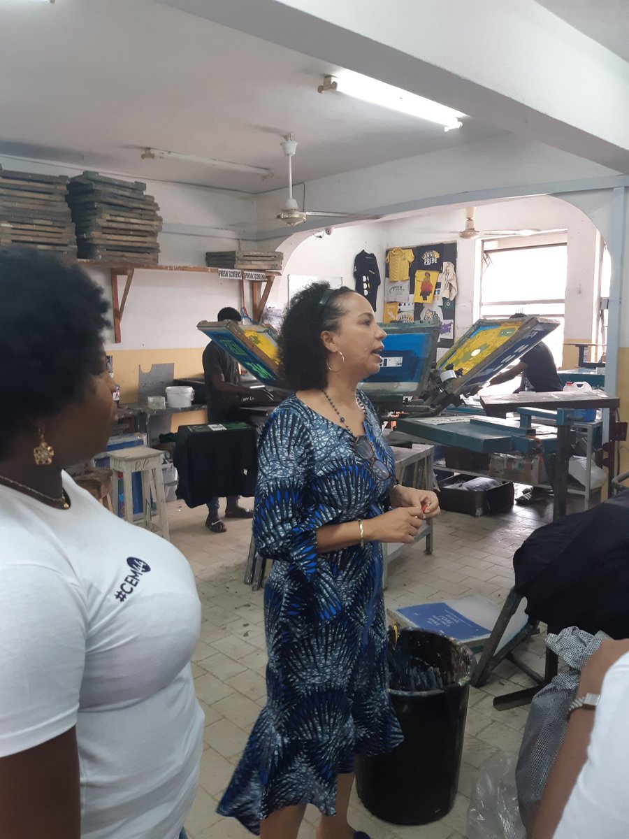 nugwu1's tweet photo. @EDC4SME #CEM44 company visit to promoprint today while Mrs. Ojora the CEO takes them through her entrepreneurial journey Connecting businesses togethe @bamkybaba @nneninja @anif003 @cj_umechukwu @AdemolaOsifeso @aosinaike @buringwu @tekmantek @SMEToolkitNG @CNAnukam @lfayomi https://t.co/Wg4LTFil1H