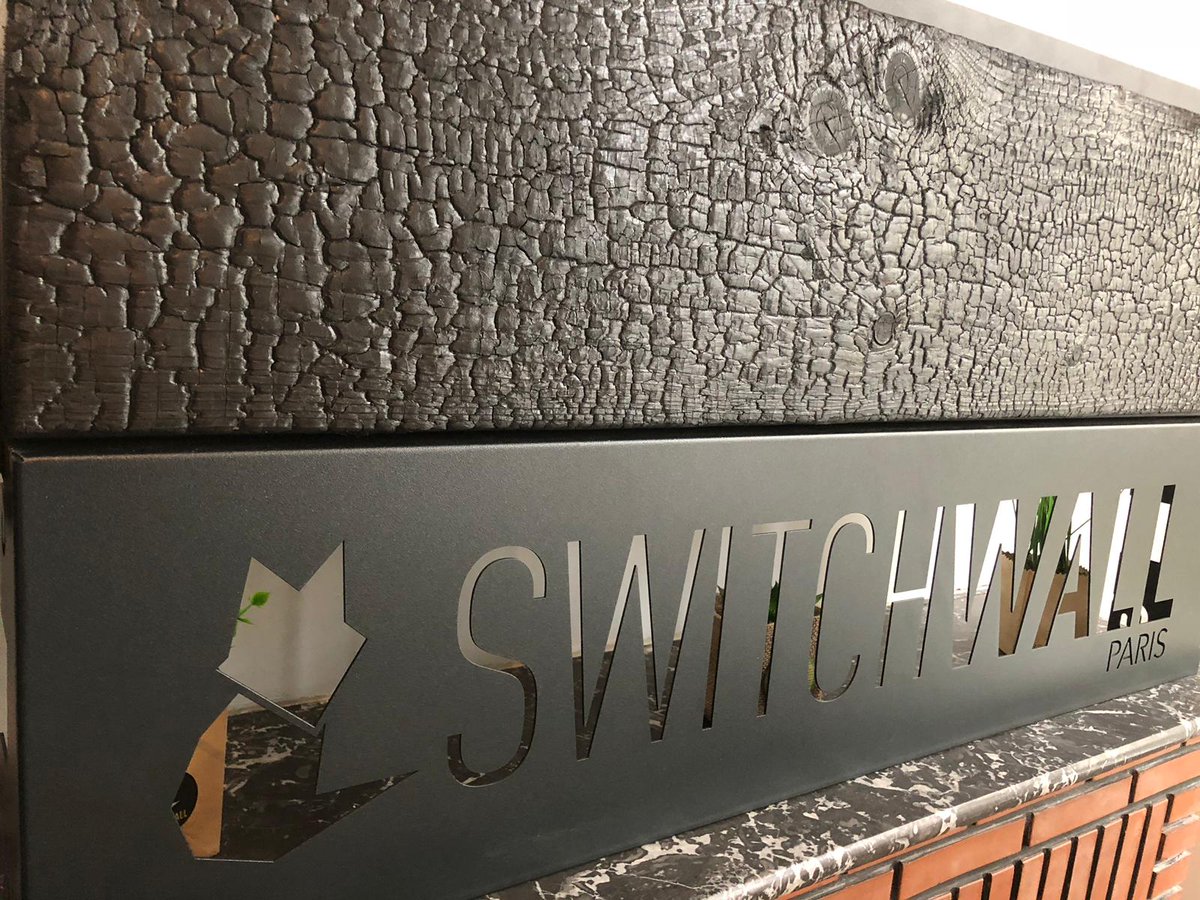 SwitchwallParis's tweet image. Nouveau module "SwitchWall Bois Brûlé" qui adopte une couleur sombre et irrégulière, pour un caractère contemporain et épuré. 😍
#switchwall #boisbrûlé #decoration #habillage #mural