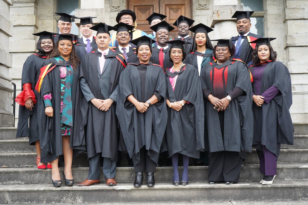CBMBA's tweet photo. Congratulations to our Chartered Banker MBA Graduates!🎓🎉 Head to our Facebook page for more photos #Bangor2018 https://t.co/FzdkhLcCfJ