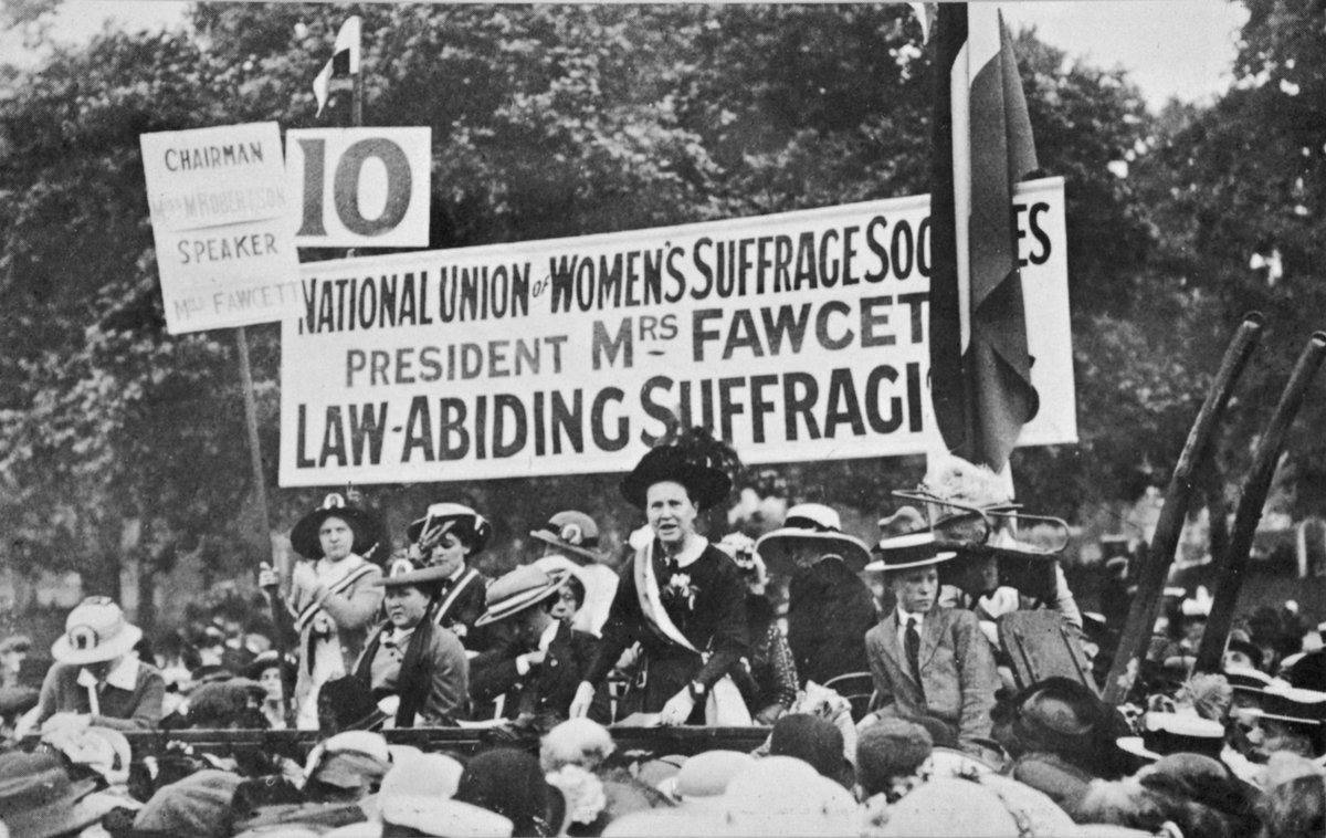 THREAD: Today marks 100 years since the first time women voted in a general election. Back in 1918 8.5 million were eligible, based on the proviso they were over 30 &amp; whether they OR their husband met a property qualification. But 100 years later we still have a long way to go.