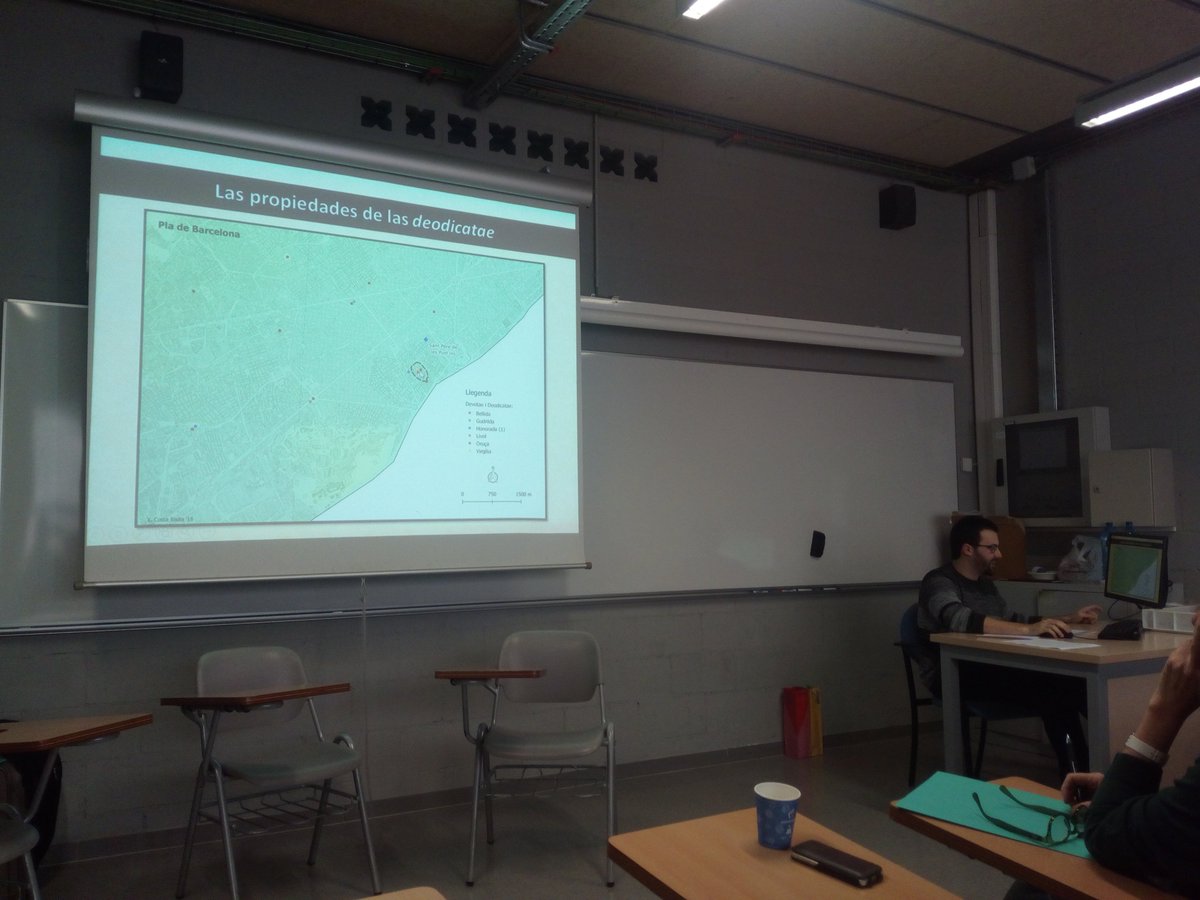 Lots of hard work today at the seminar of the 3d meeting of the research project Spiritual Landscapes! Xavi Costa is presenting his work on catalan early medieval feminine monasticism