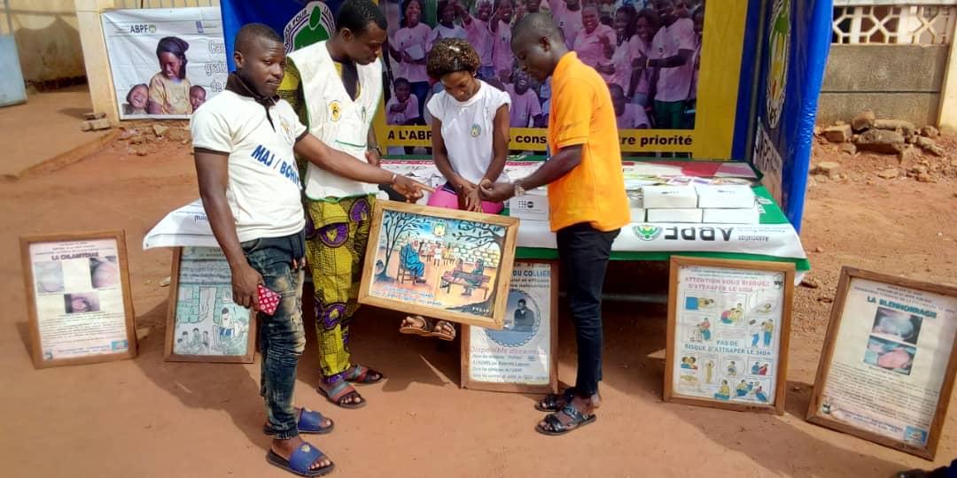 charlettesib's tweet photo. @MAJBenin It is necessary that the young people is innovator in order to realize several project in their locality and to better reach the different layers..
#YouthCentered
#Target2Partner
#RightByHer
@IPPFAR
@MAJBenin https://t.co/eZ7rQvEy4I