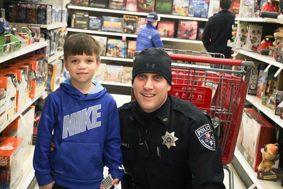 Cranberry Township police officers helped dozens of area children make Christmas a little brighter during a Shop with a Cop event Thursday.

Read more: cranberryeagle.com/article/201812…