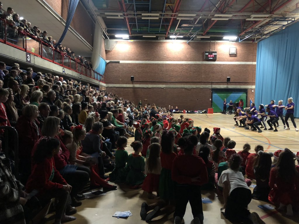 create_mw's tweet image. What an amazing turn out for the University of Portsmouth Dance Festival 2018!
10 primary schools from across Portsmouth performing Winter Wonderland dances. All taught by University of Portsmouth Dance