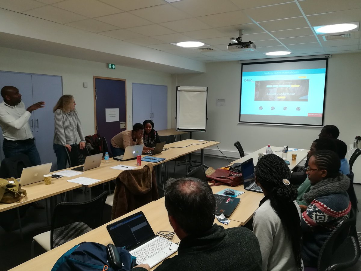 Restitution du premier groupe pour le développement d'une plate-forme sur les langues africaines #HackathonIdemi #IdemiAfrica #MaLangueCompte