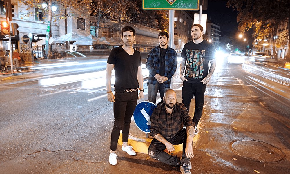 HumoNegro's tweet photo. Escucha en streaming “2018”, el nuevo EP de @SinPerdonChile https://t.co/s1Jhde94R0 https://t.co/5086gmCshJ