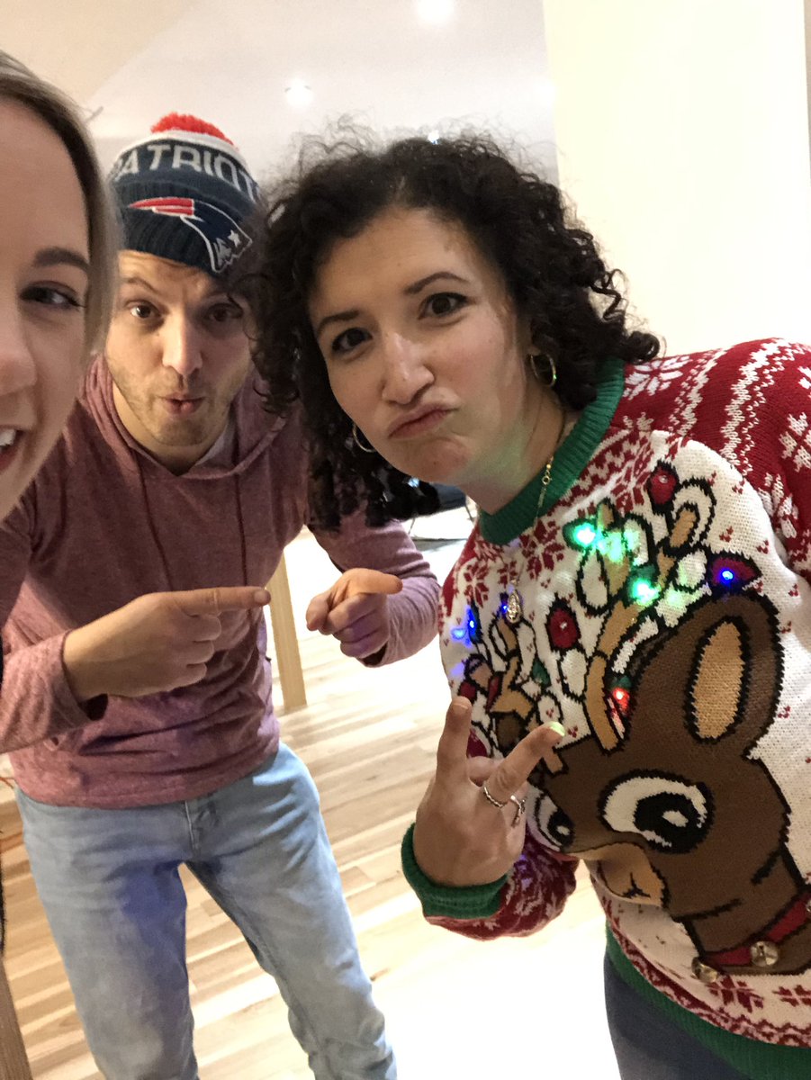 heysherrik's tweet image. Yassss! @ReemFa2 our girl who isn’t allowed on Bury Sherri because she was on Jeopardy stopped in at 616 Arnold Street!