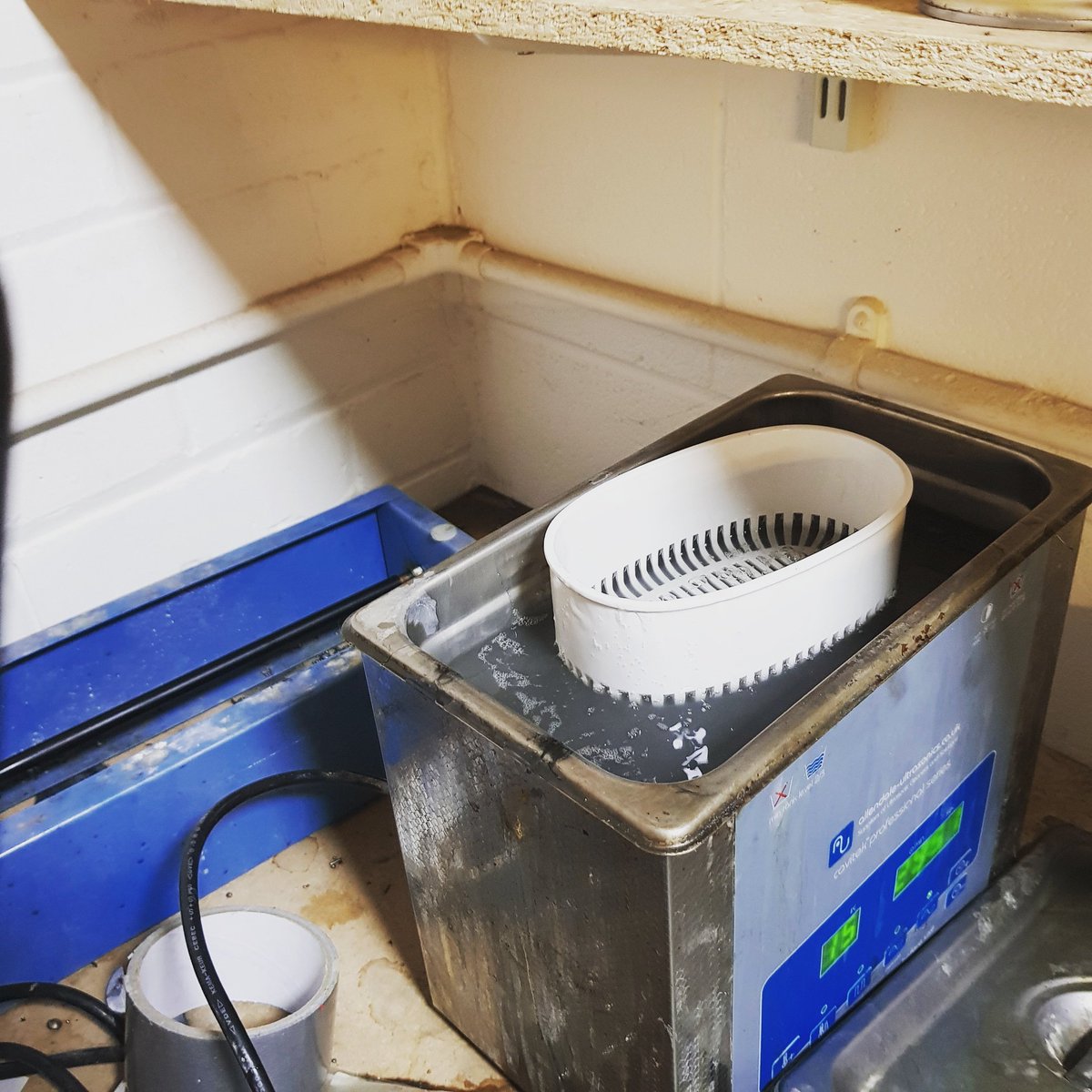 RSJSStudios's tweet photo. I don't think there has been a xmas period before, where we have made so many #cufflinks, that the solution in our cleaning machines is begining to turn into a non-Newtonian fluid. #workshopproblems #physics https://t.co/foWl0Za2VX