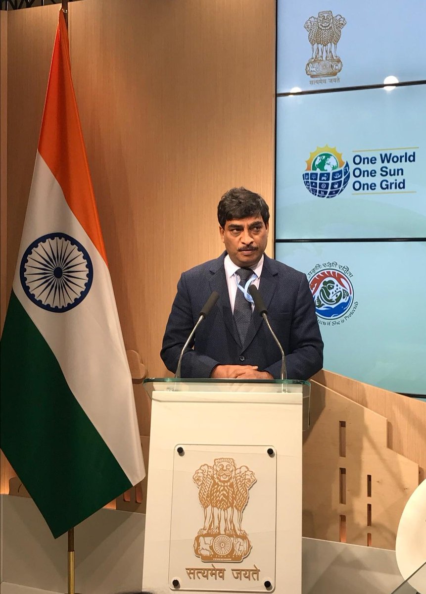 India4Climate's tweet photo. Mr.A K Mehta @moefcc shares that #IndiaPavilion recieved more than 1500 footfalls each day and attracted attraction of eminent dignitaries from across the word, during valedictory session. #IndiaInCOP24 #OneWorldOneSunOneGrid #ChangingTogether @COP24 @UNFCCC @PIB_India https://t.co/el4VJ1Cqct