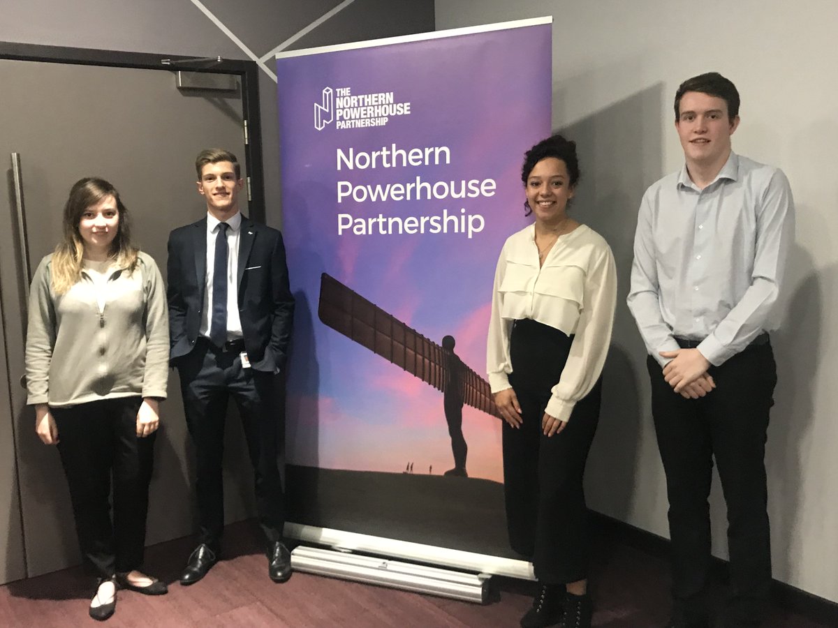 BentleyCareers's tweet photo. Earlier this week some of our #Bentley #Apprentices attended the Apprentice Summit to discuss how apprentices can influence the north and put forward their unique insights into discussion. #ApprenticeNorth https://t.co/JNug3cdatf